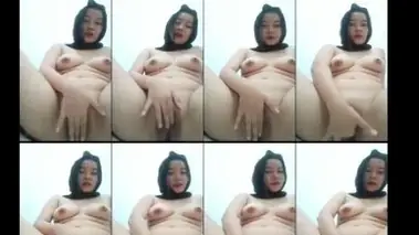 Cewek Jilbab Hitam Pulen Cantik Menikmati Colmek Mastrubasi