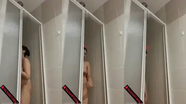 Gadis Cantik Pasrah Goyang Kasur Hotel