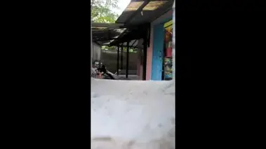 Gadis Cantik Pasrah Servis Di Warung Desa